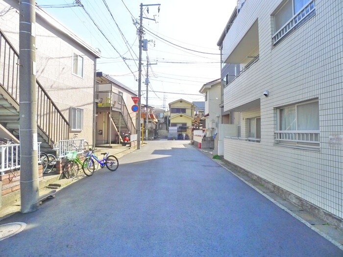 物件外観写真6　(周辺環境)