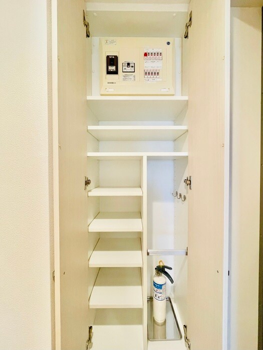 物件内観写真18　(靴箱)