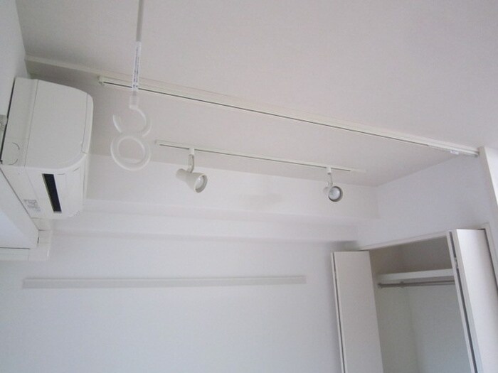 物件内観写真16　(収納)