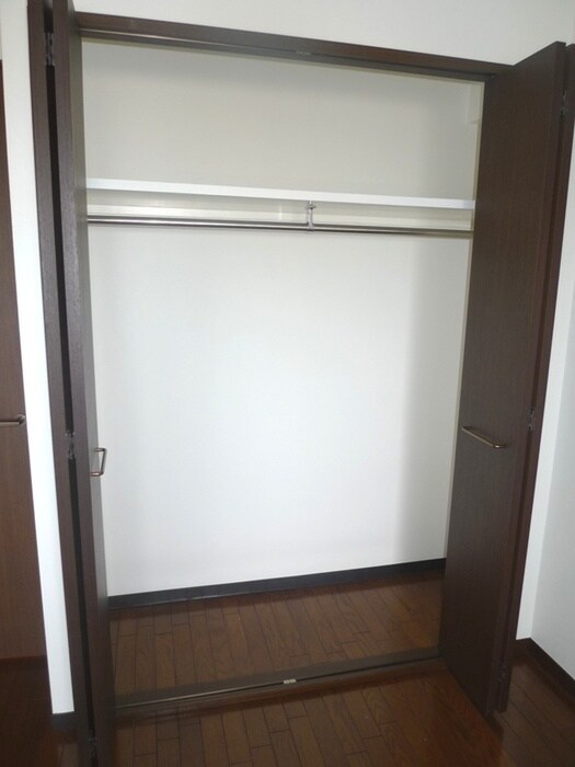 物件内観写真8　(収納)