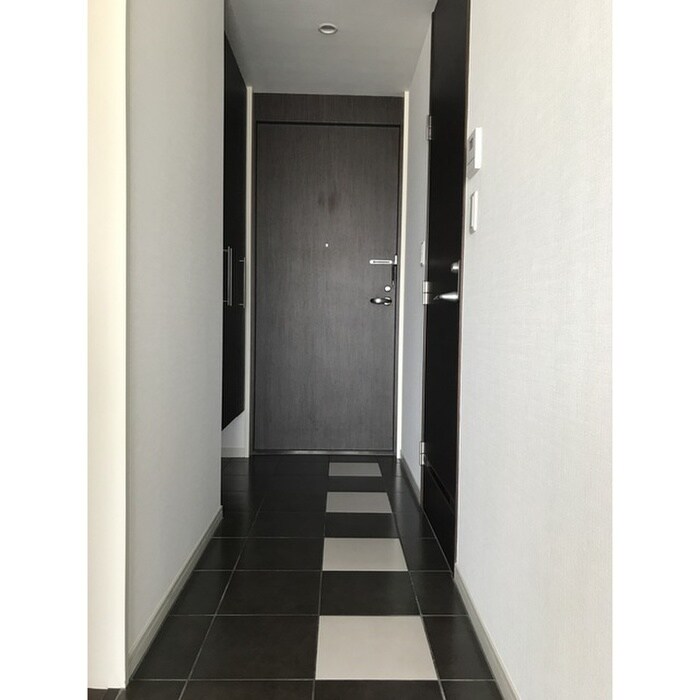 物件内観写真14　(廊下)