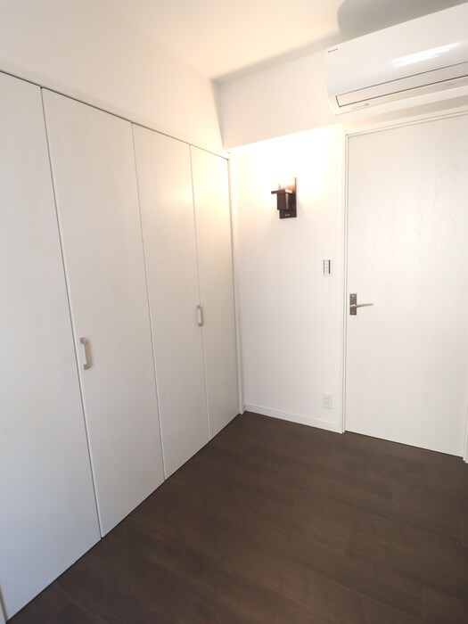 物件内観写真11　(居室)