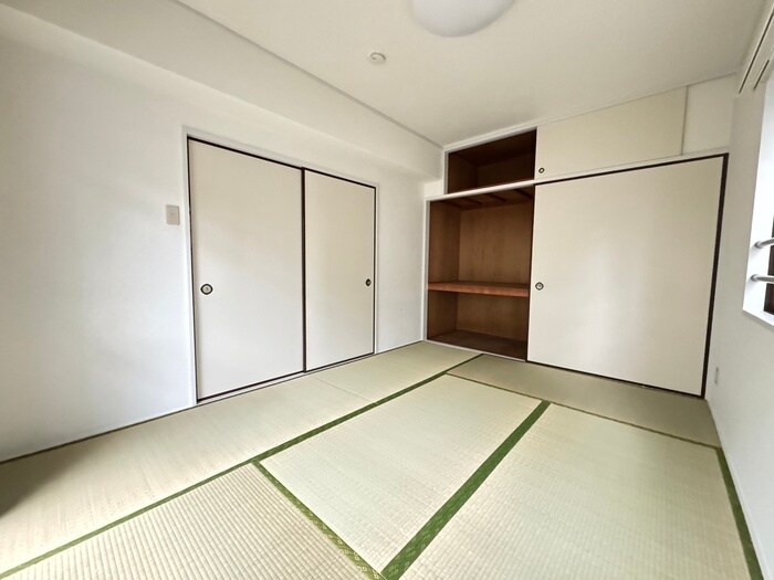 物件内観写真8　(居室)