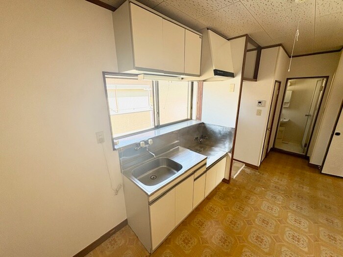 物件内観写真8　(キッチン)