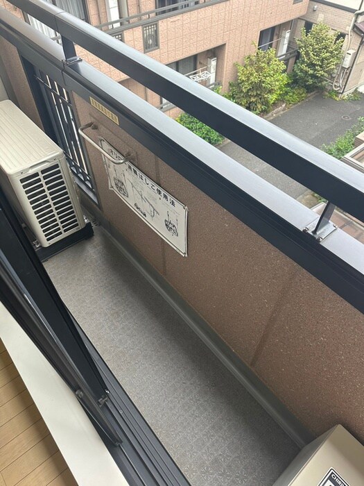 物件内観写真12　(ベランダ・バルコニー)