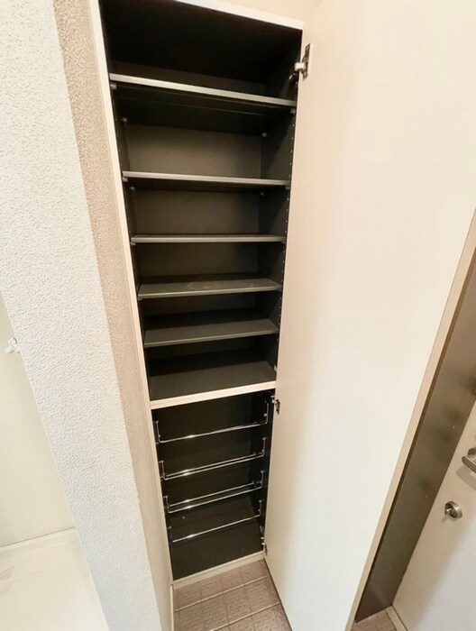 物件内観写真15　(靴箱)