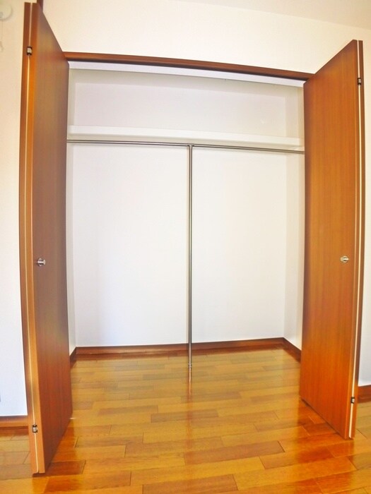 物件内観写真11　(収納)