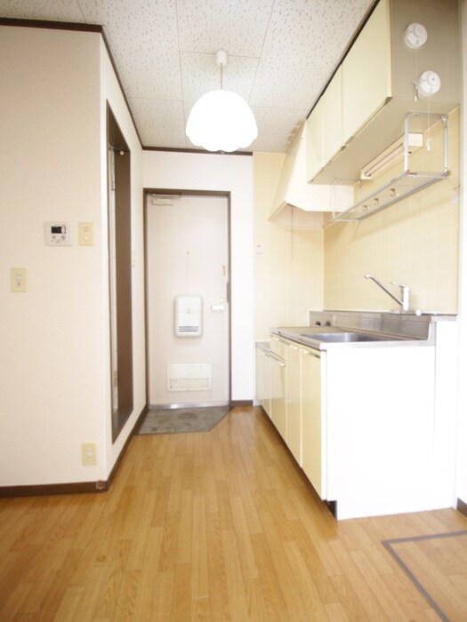 物件内観写真17　(廊下)