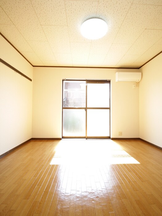 物件内観写真20　(居室)