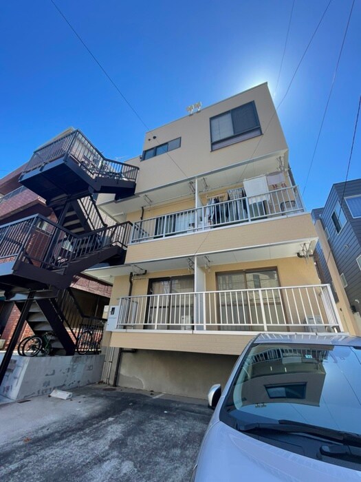 物件外観写真1　(外観写真)