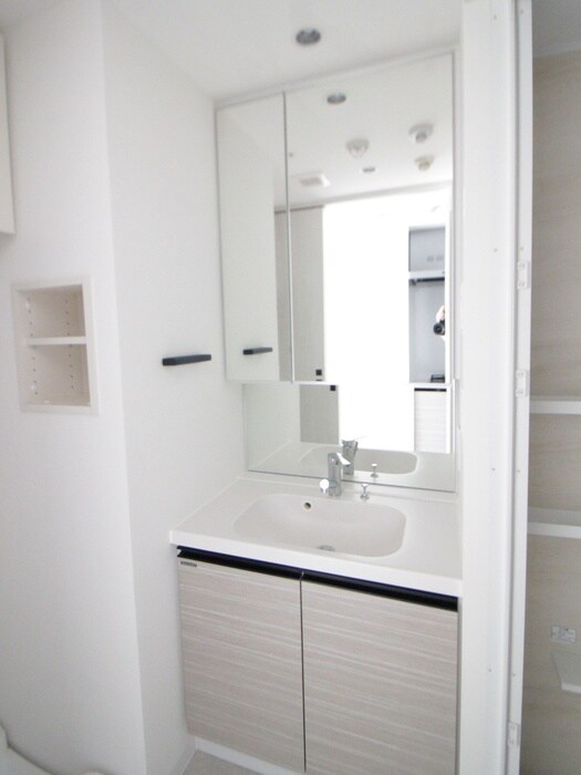 物件内観写真15　(洗面)