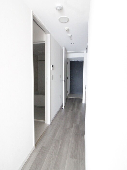 物件内観写真22　(廊下)