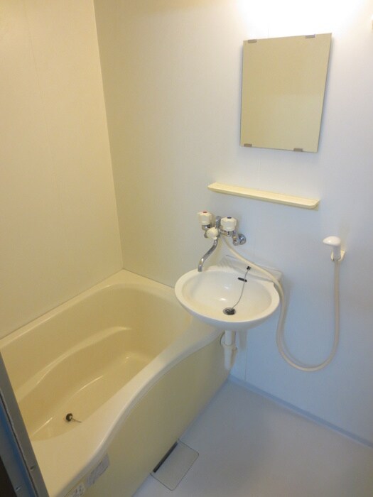 物件内観写真13　(バス／シャワールーム等)