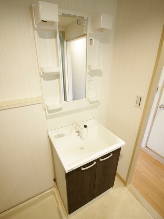 物件内観写真10　(洗面)