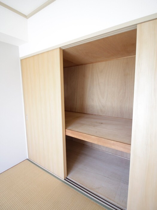 物件内観写真13　(収納)