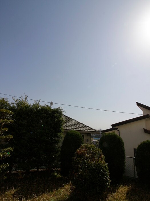 物件内観写真15　(室内からの展望)