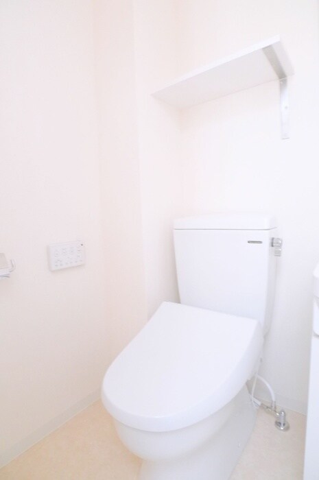 物件内観写真15　(トイレ)