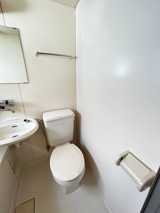 物件内観写真14　(トイレ)