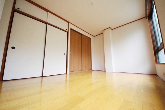 物件内観写真6　(居室)