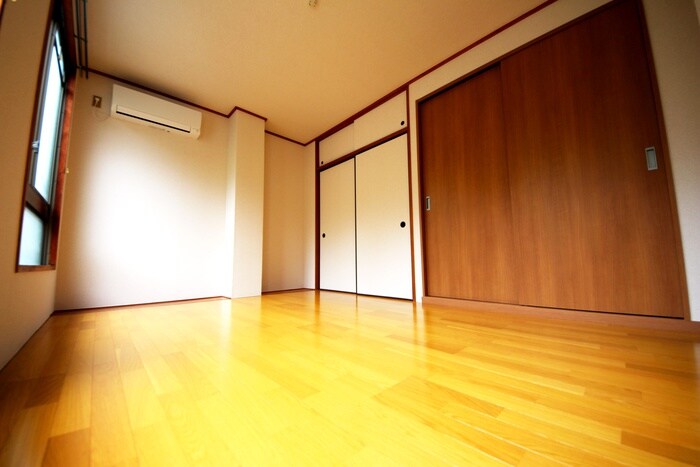 物件内観写真12　(居室)