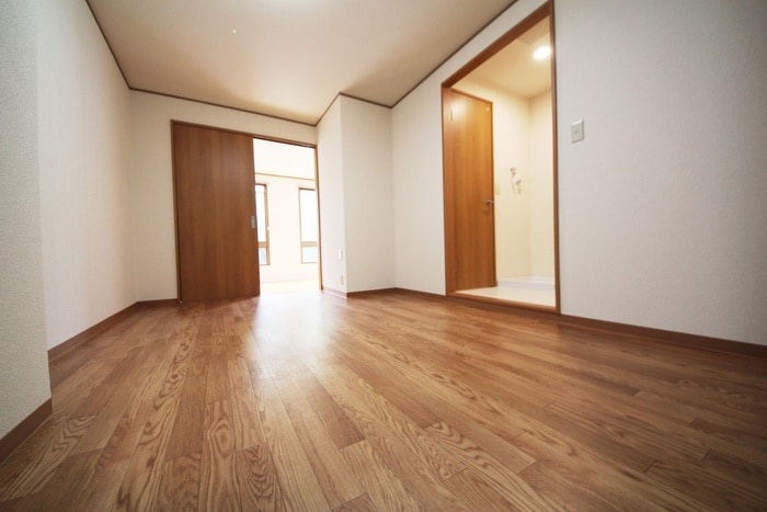 物件内観写真13　(居室)