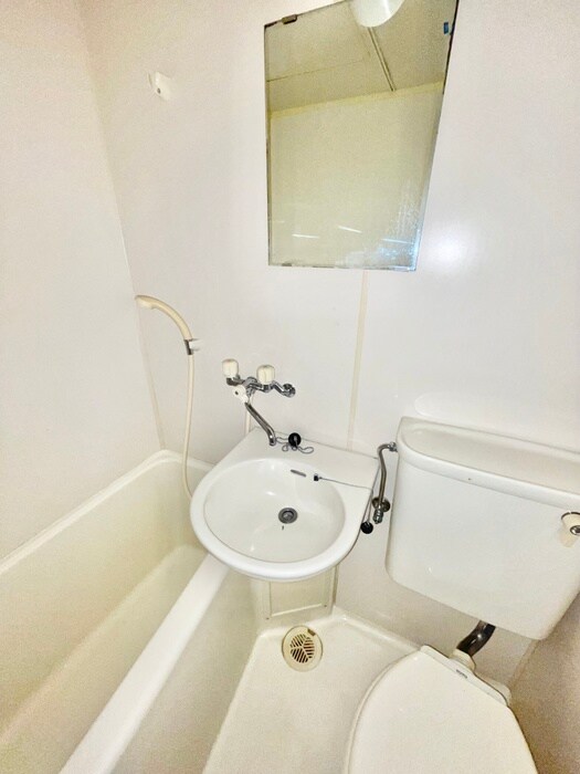 物件内観写真10　(洗面)