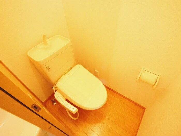 物件内観写真13　(トイレ)