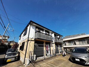 グリ－ンガ－デンＡ棟外観写真