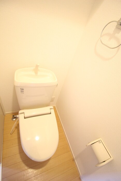 物件内観写真14　(トイレ)