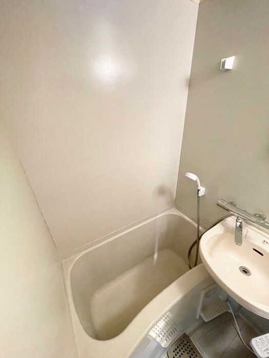 物件内観写真12　(バス／シャワールーム等)