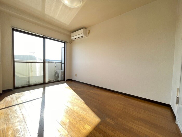 物件内観写真17　(居室)