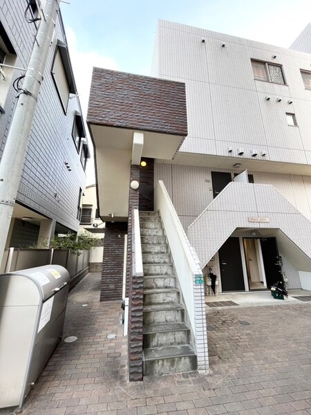 プロスペリテ池袋外観写真