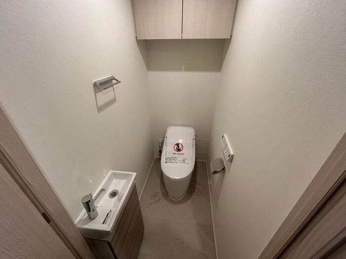 物件内観写真14　(トイレ)