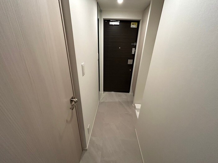 物件内観写真17　(廊下)