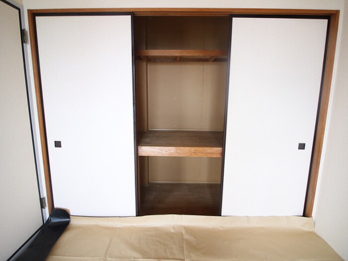 物件内観写真8　(収納)