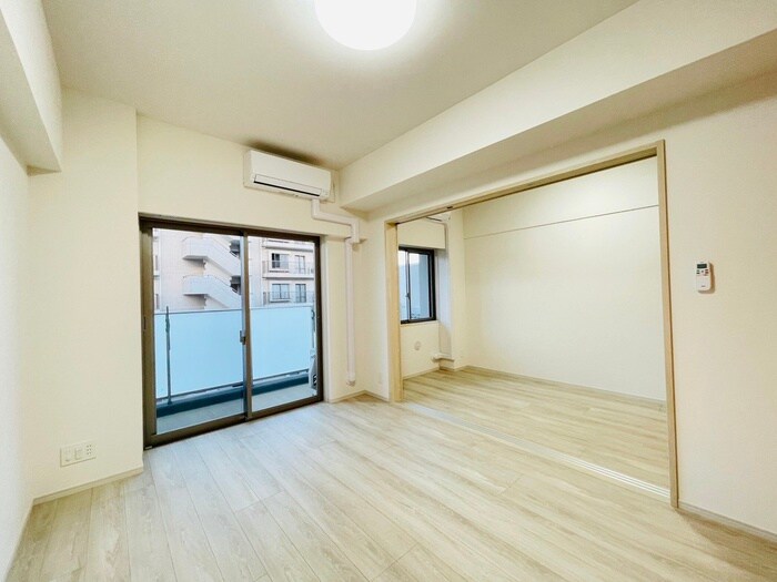 物件内観写真9　(居室)