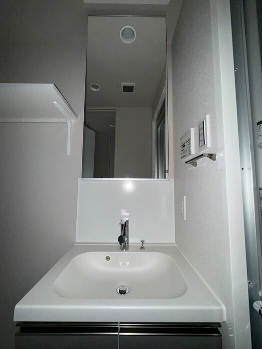 物件内観写真13　(洗面)