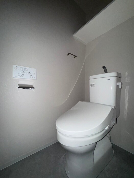 物件内観写真14　(トイレ)