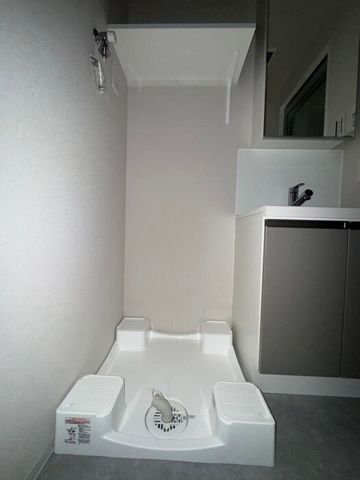 物件内観写真20　(洗濯機置場)