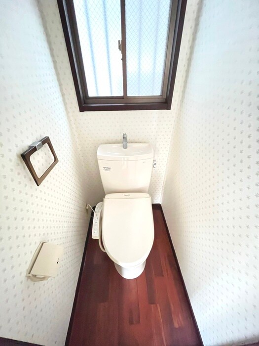 物件内観写真12　(トイレ)