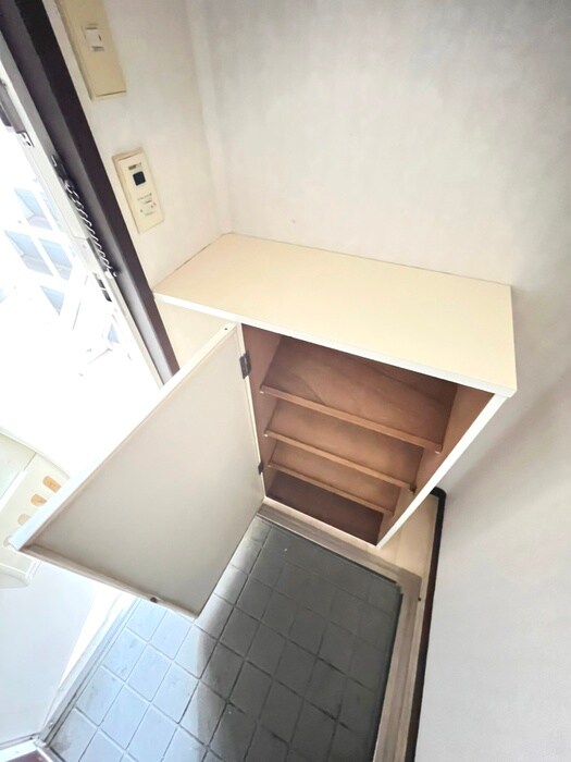 物件内観写真18　(靴箱)