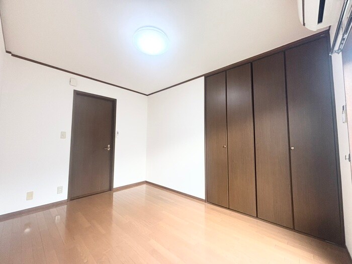 ルミエール中野の居室