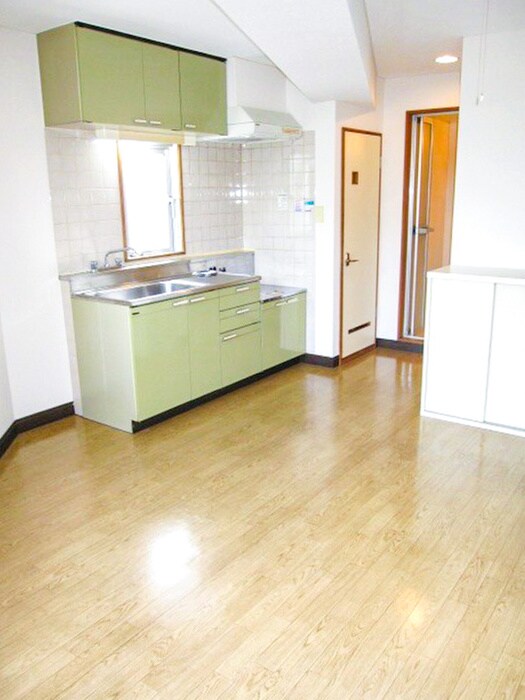 物件内観写真7　(廊下)