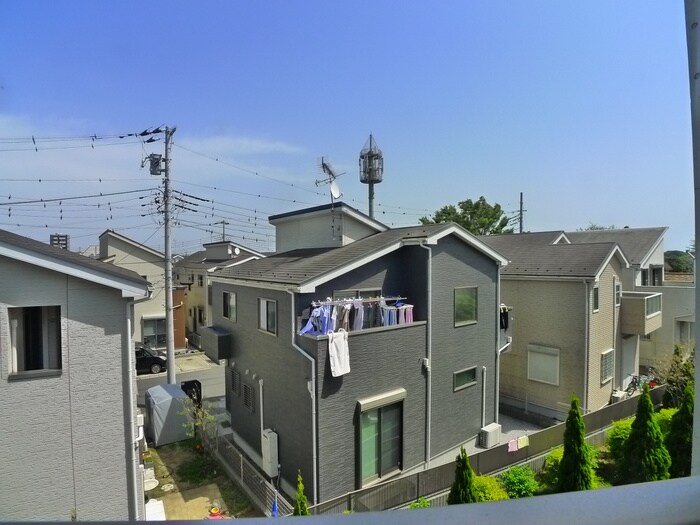 物件内観写真16　(室内からの展望)