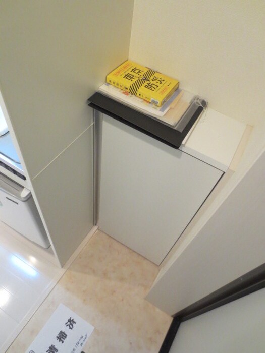 物件内観写真19　(玄関)