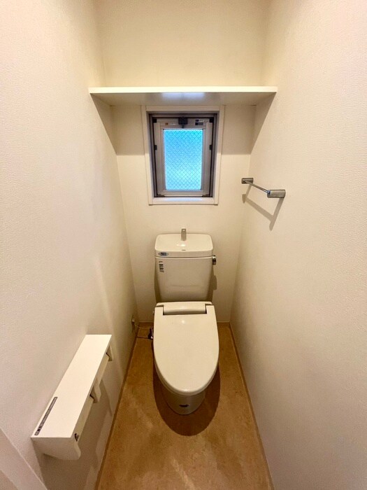 物件内観写真11　(トイレ)