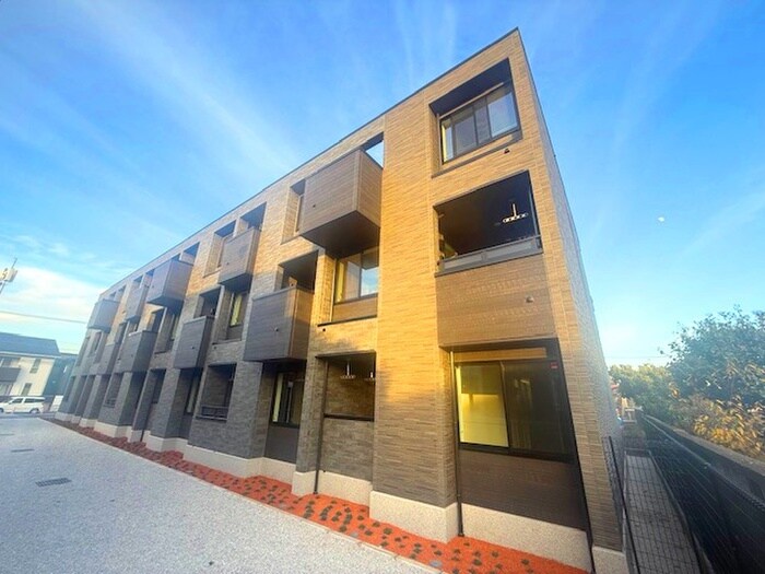 物件外観写真2　(その他)