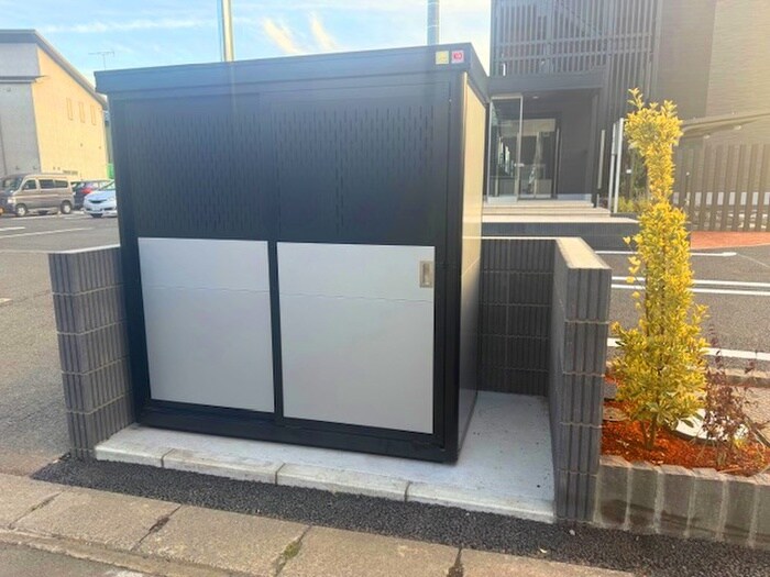 物件外観写真6　(建物設備)