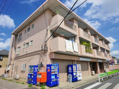 富岡マンション外観写真