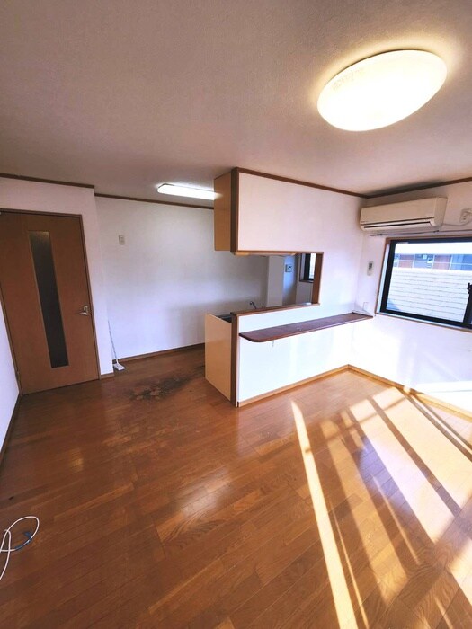 物件内観写真7　(居室)